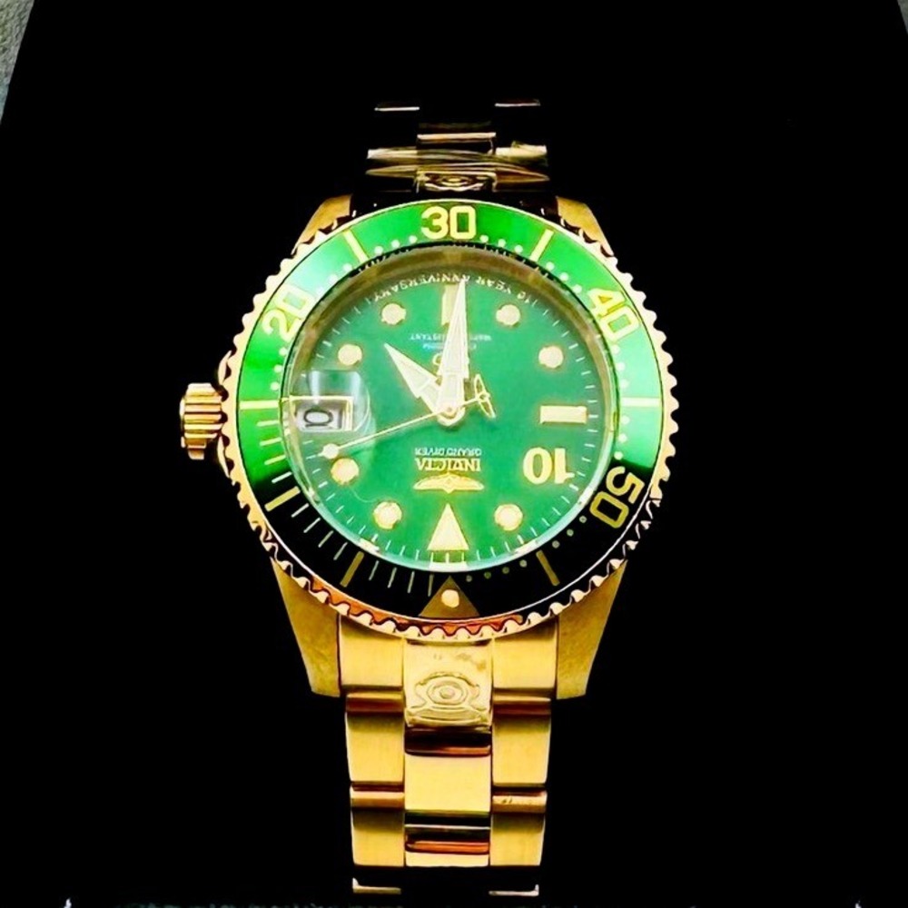 New Invicta Automatic Grand Diver 10 Year Anniversary Green Dial Gold Tone